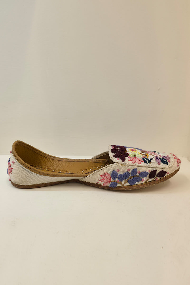 Crewel Leaf - Blush Meadow