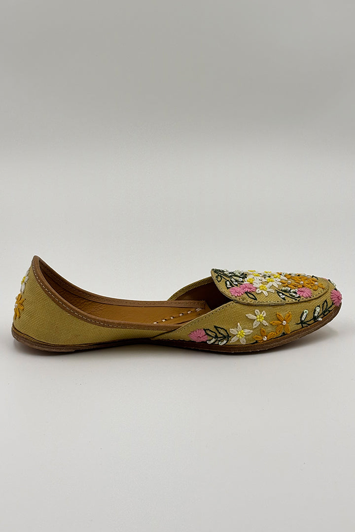 Floral leaf CL